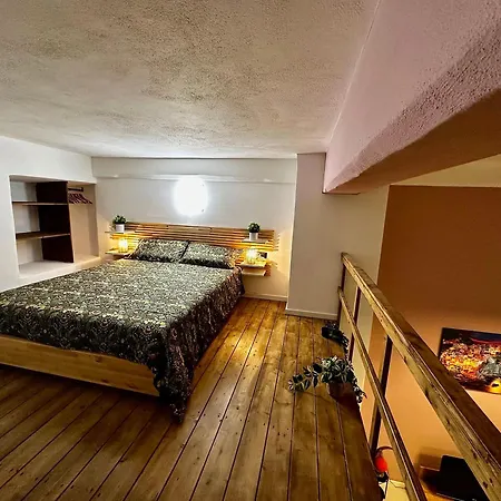 Апартаменты Loft La Lanterna *